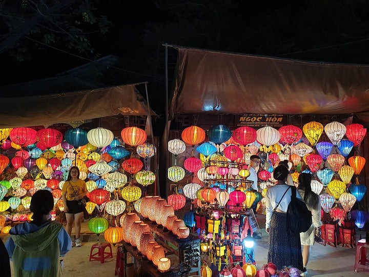 會安夜市與河岸散步實景