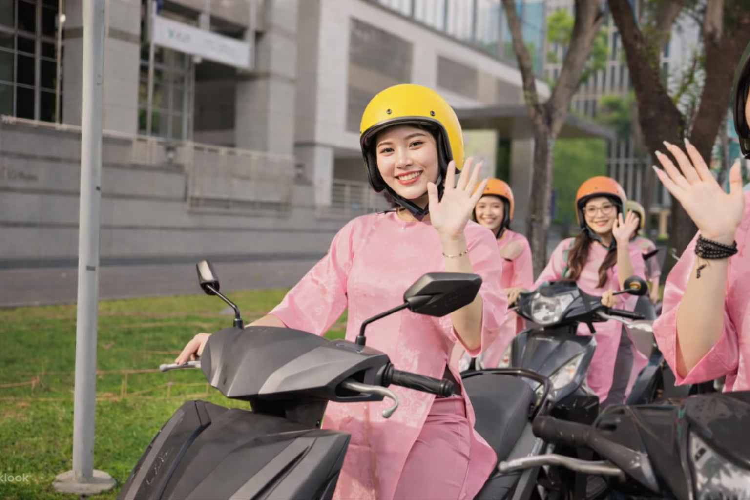 【越南特色體驗】奧黛女騎士 × 西貢探索