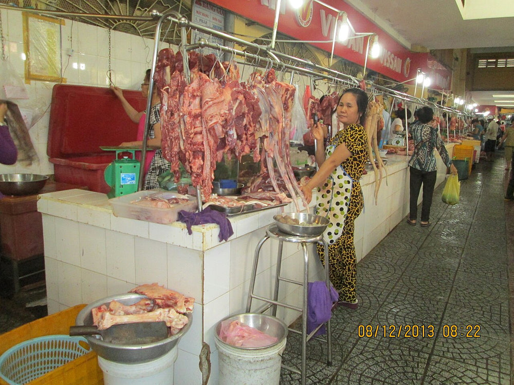 濱城市場實景照片：'Meat Section' of Ben Thanh Market.