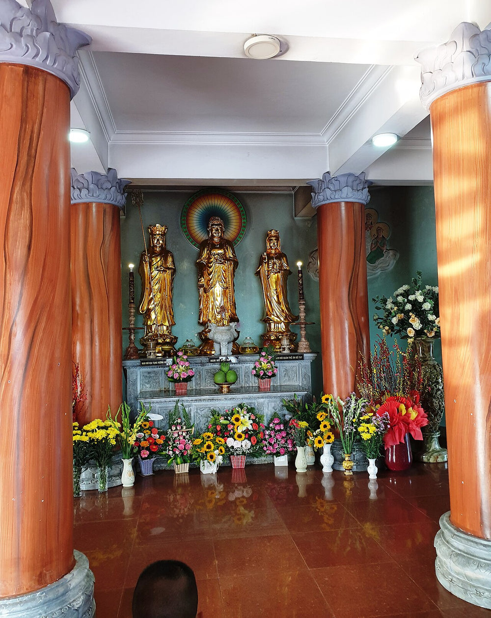 山茶半島靈應寺實景照片：Bên trong bảo tháp tại Chùa Linh Ứng, Sơn Trà, Đà Nẵng, tháng 3 năm 2021 (1)