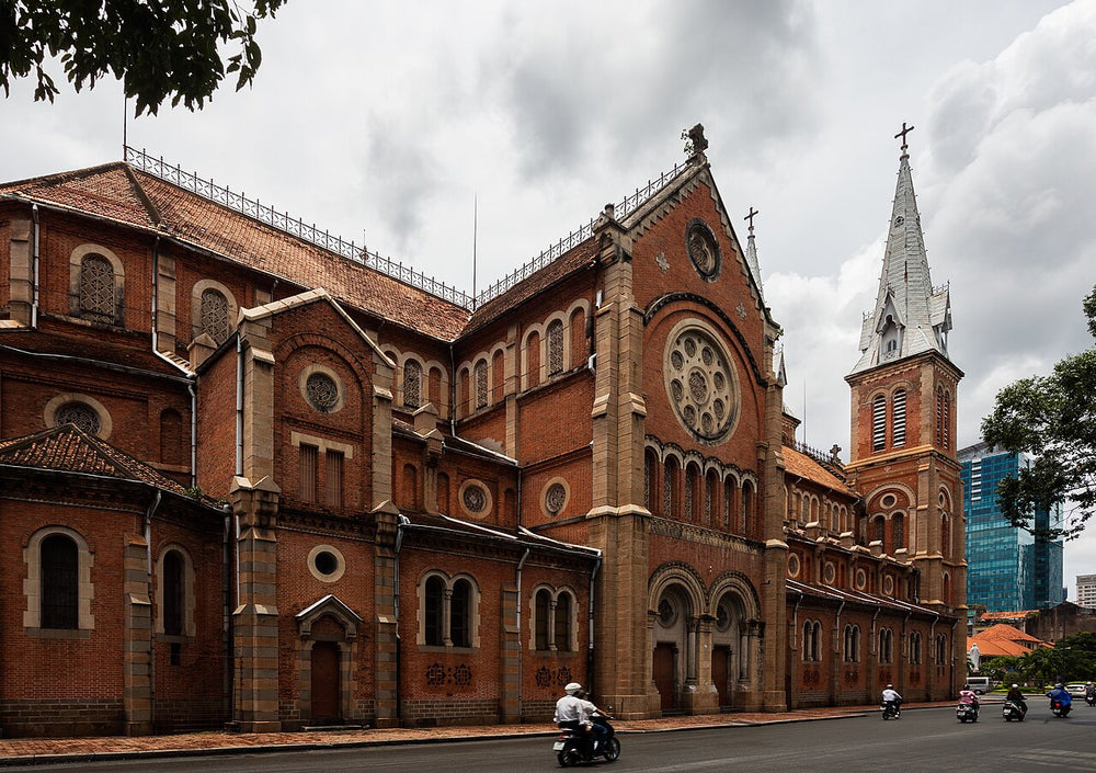 西貢聖母聖殿主教座堂實景照片：Basílica de Nuestra Señora, Ciudad Ho Chi Minh, Vietnam, 2013-08-14, DD 02