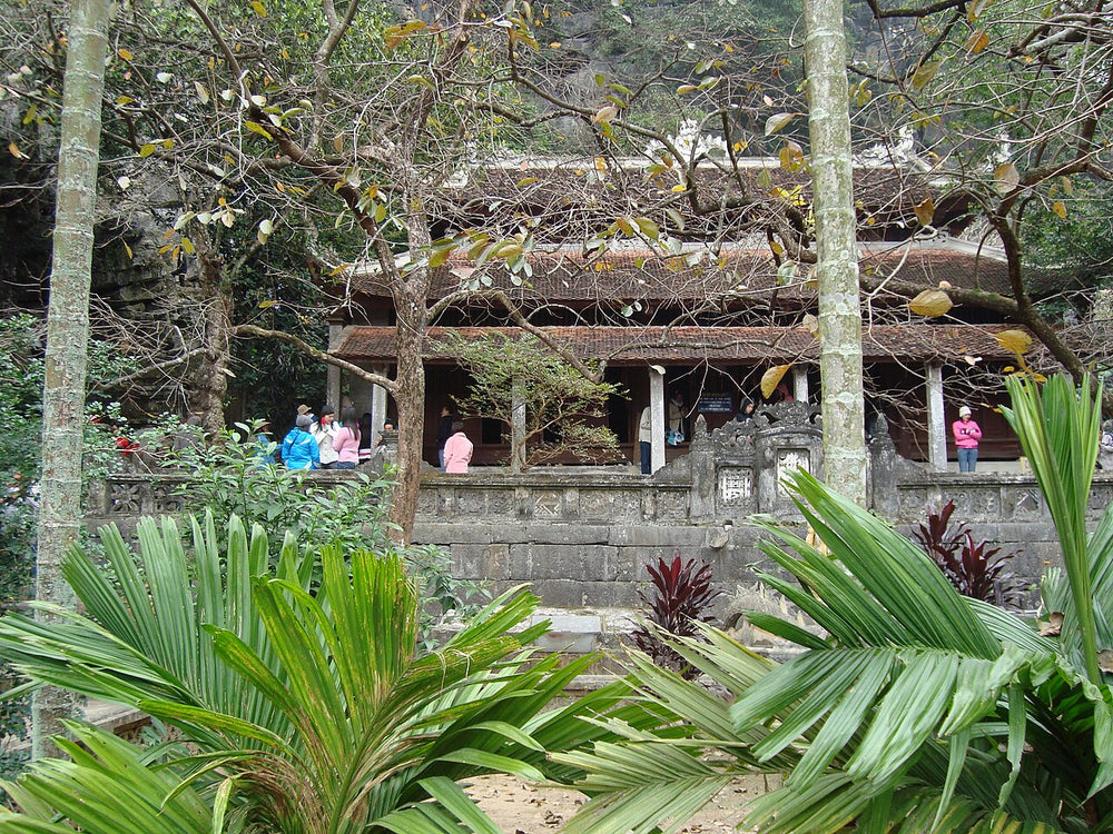碧洞寺實景照片：Đền Hạ-chùa Bích Động