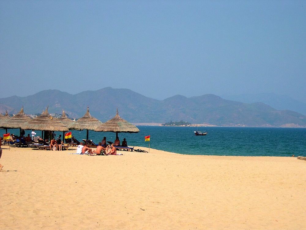 芽莊陳富海灘實景照片：Nha Trang Beach, Vietnam