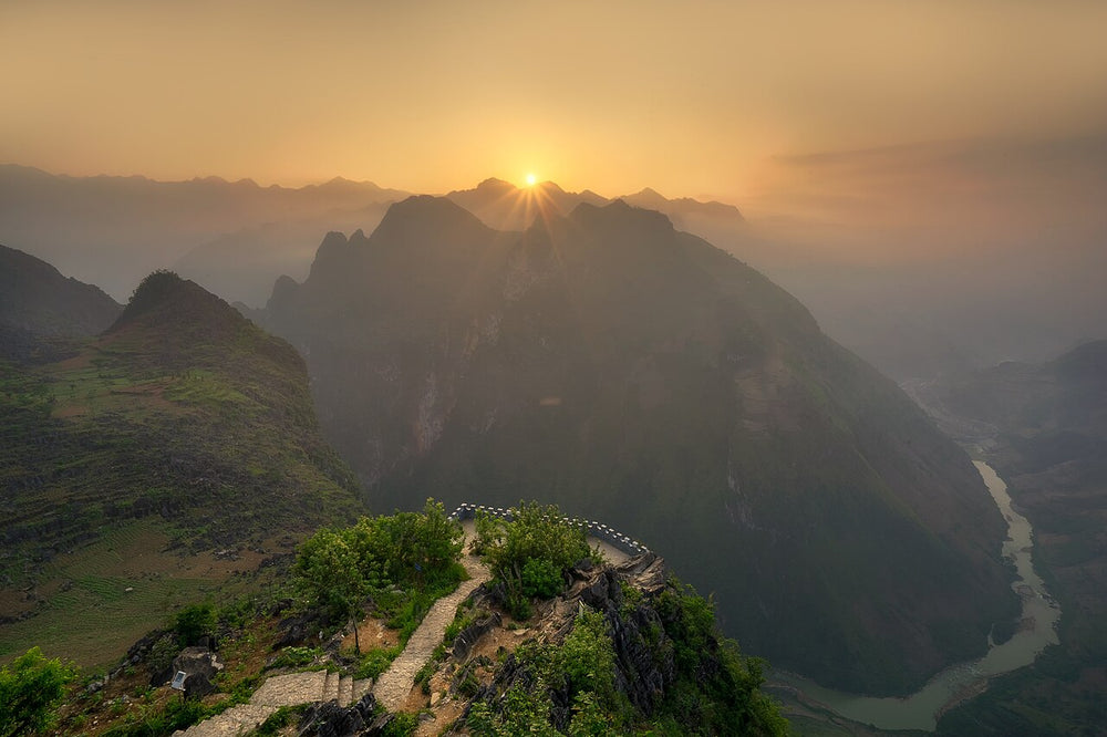 馬皮嶺高原的山景光線