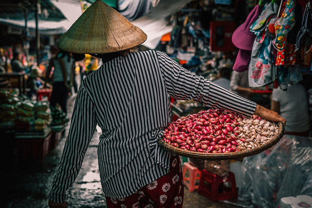 東巴市場實景照片：Dong Ba market, Thành phố Huế, Vietnam (Unsplash)