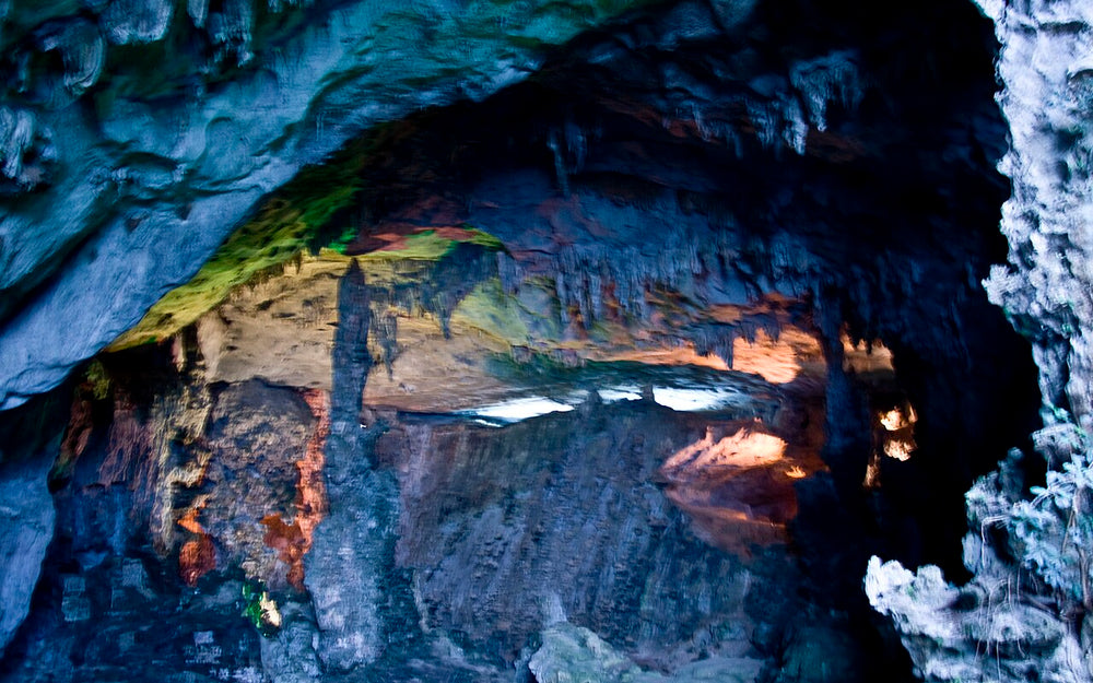 下龍灣天宮洞實景照片：Upper Thiên Cung Grotto - panoramio
