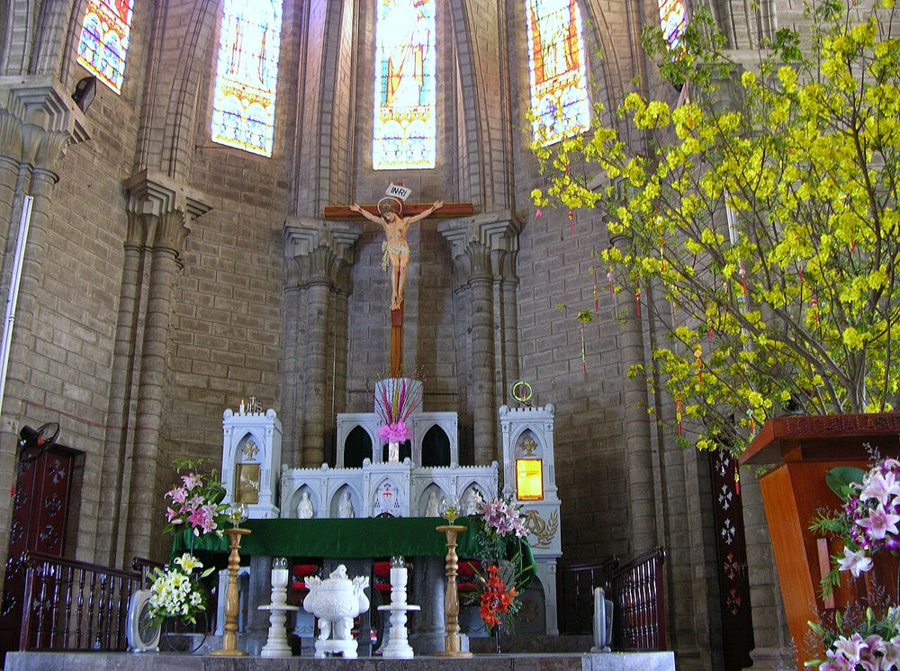 芽莊山石教堂實景照片：Nha Trang Cathedral, Inside Front
