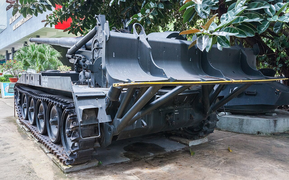 戰爭遺跡博物館實景照片：Artillería M-107, Museo de los Vestigios de la Guerra de Vietnam, Ciudad Ho Chi Minh, Vietnam, 2013-08-14, DD 01