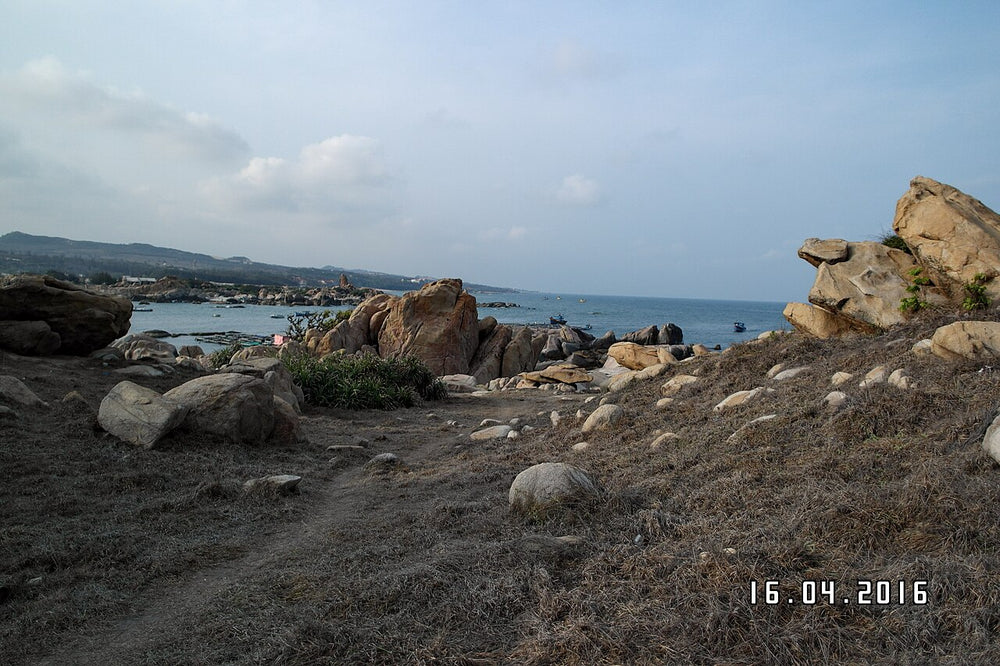 雞牙燈塔實景照片：Kê Gà Lighthouse - panoramio