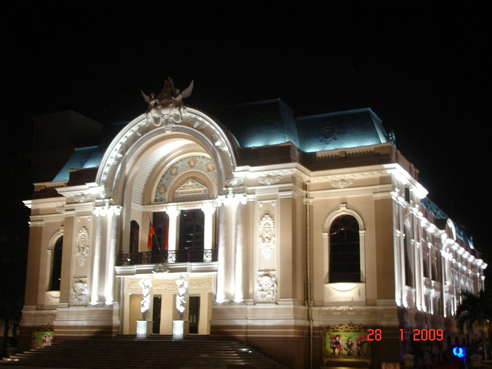 胡志明市大劇院實景照片：HCMC Opera House by night