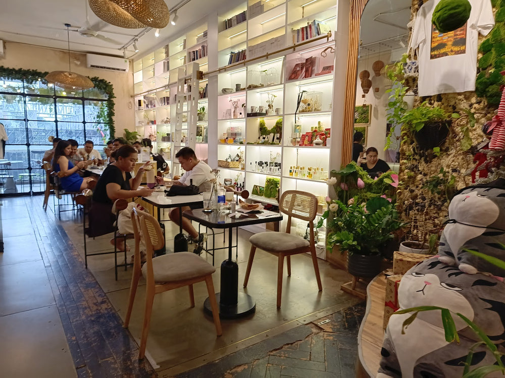 咖啡公寓旅行素材中的咖啡館空間