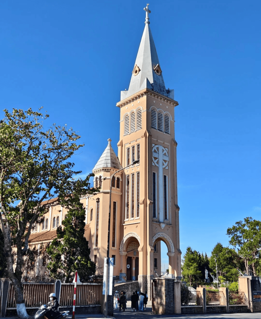 【南越旅遊】千花之城 × 蔚藍海岸｜大叻 – 芽莊 五天四夜慢旅記